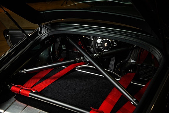 Porsche Cayman R 27 of 30