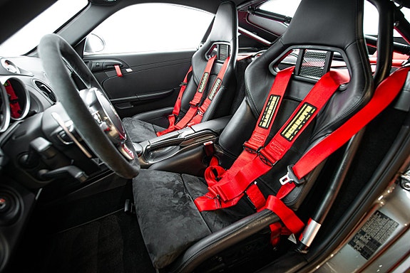 Porsche Cayman R 14 of 30