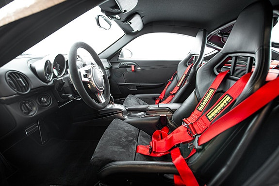 Porsche Cayman R 13 of 30