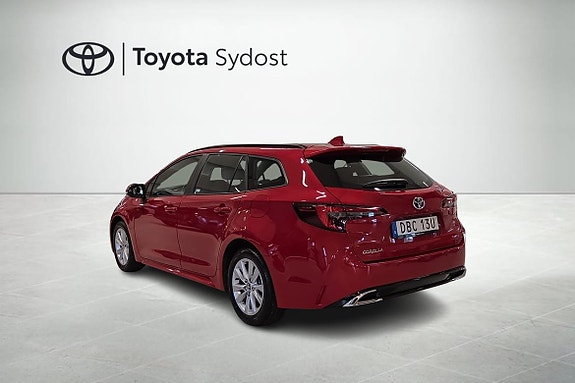 Toyota Corolla 5 of 20