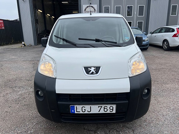 Peugeot Bipper 2 of 17