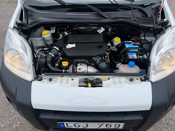 Peugeot Bipper 17 of 17