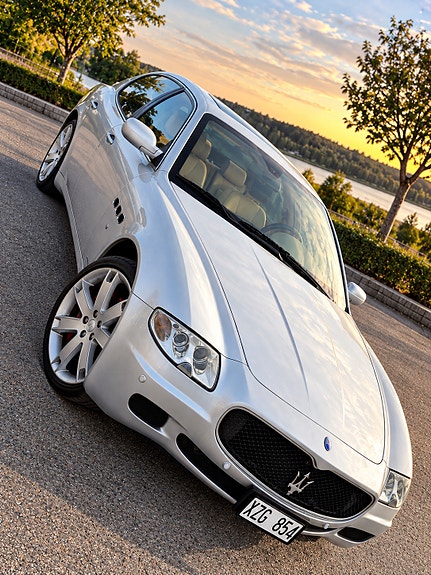 Maserati Quattroporte 5 of 5