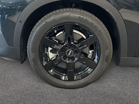 MINI Countryman SE 12 of 16