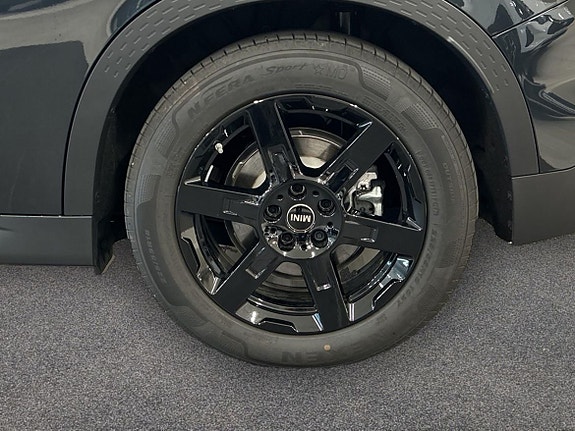 MINI Countryman SE 13 of 16