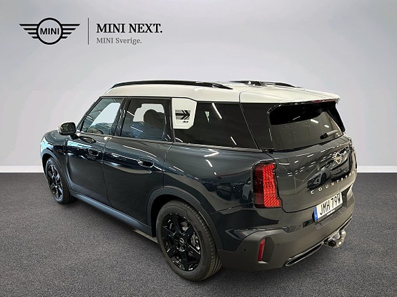 MINI Countryman SE 5 of 16