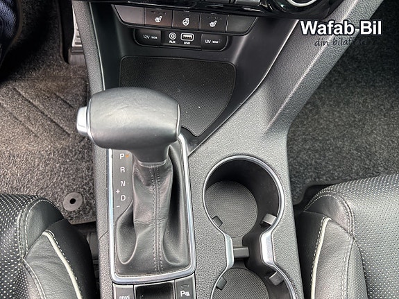 Kia Sportage 12 of 19