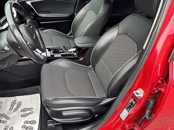 Kia XCeed 8 of 21