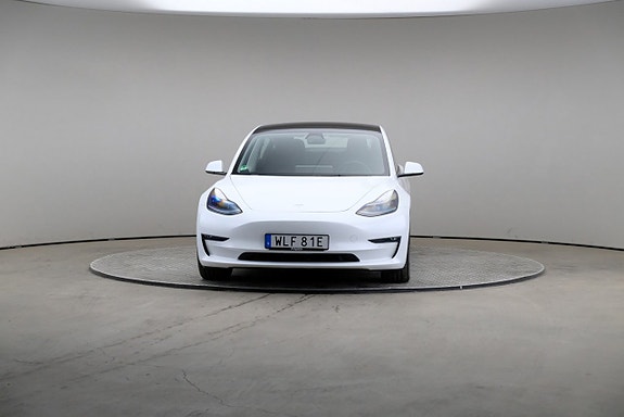 Tesla Model 3 3 of 26