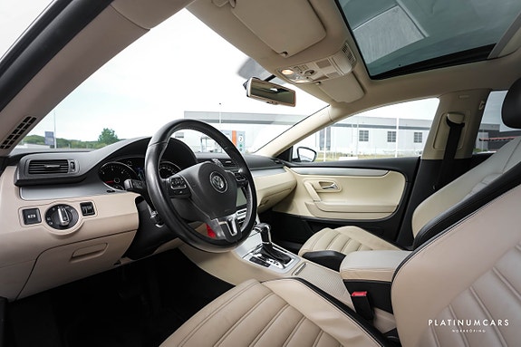 Volkswagen Passat CC 5 of 19