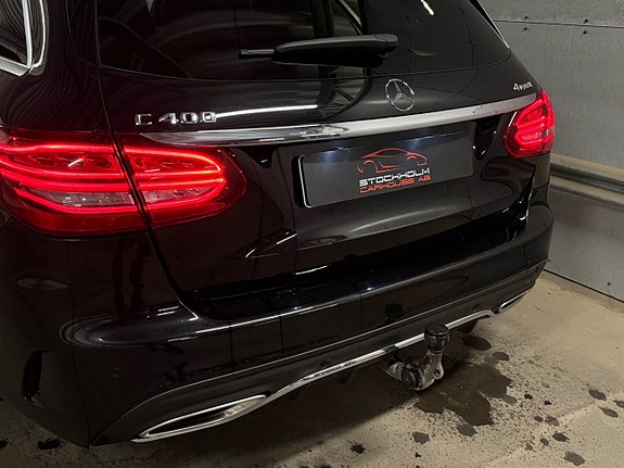 Mercedes-Benz C400 9 of 24