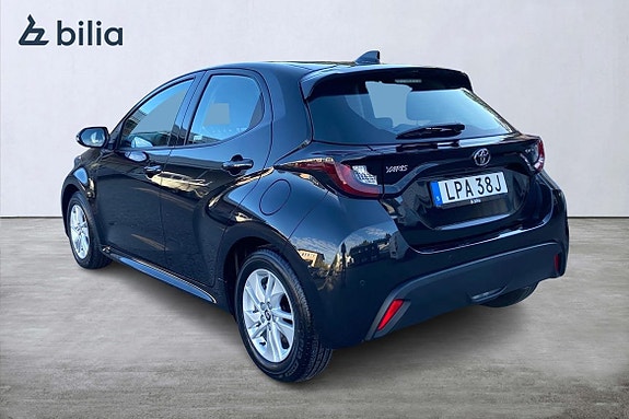 Toyota Yaris 2 of 21
