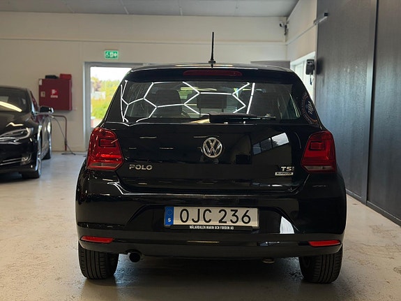 Volkswagen Polo 21 of 22