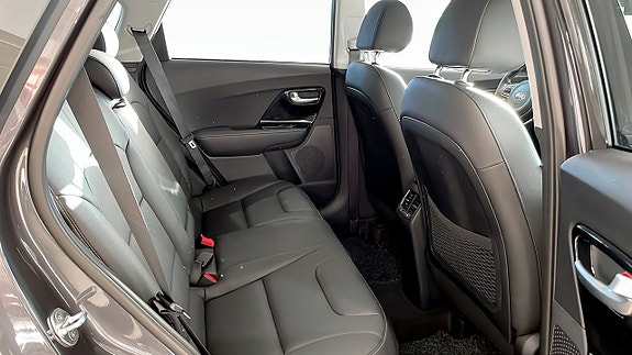 Kia Niro 5 of 12