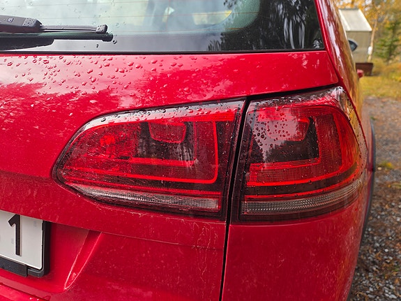 Volkswagen Golf Alltrack 14 of 18