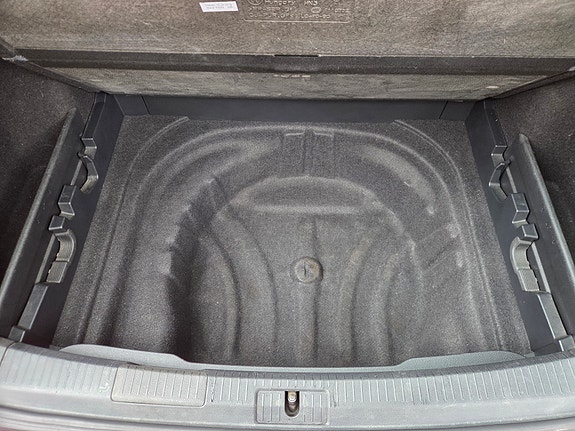 Volkswagen Golf Alltrack 12 of 18