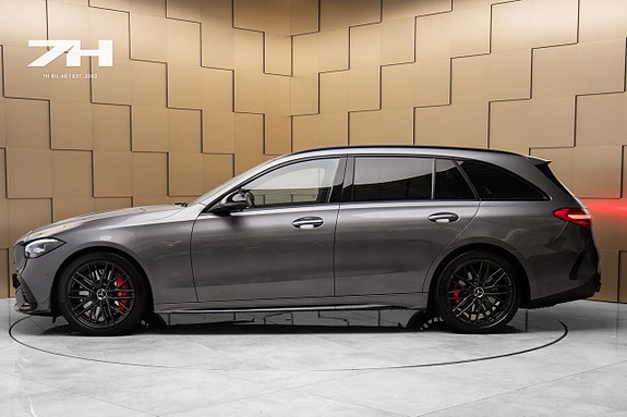 Mercedes-Benz C43 2 of 25