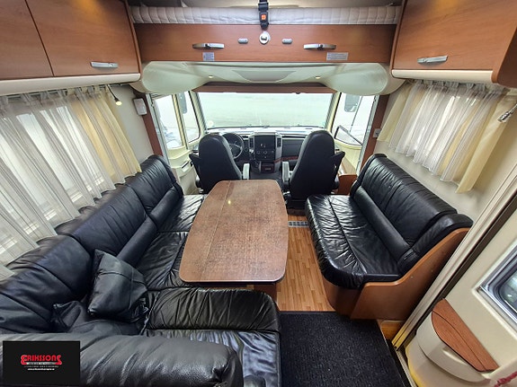 Frankia LUXURYCLASS I 8400 *AC *V6 * Långbädd 3 of 17