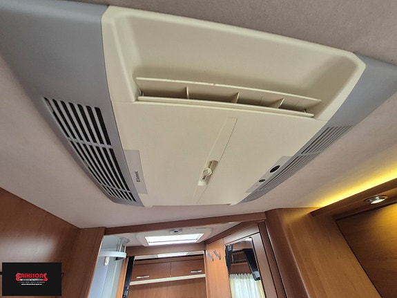 Frankia LUXURYCLASS I 8400 *AC *V6 * Långbädd 9 of 17
