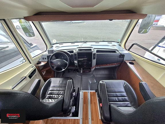 Frankia LUXURYCLASS I 8400 *AC *V6 * Långbädd 15 of 17