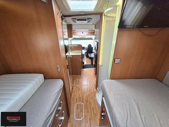 Frankia LUXURYCLASS I 8400 *AC *V6 * Långbädd 12 of 17