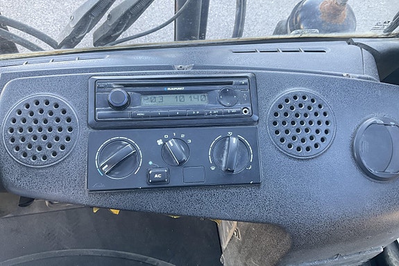 Linde Motviktstruck 21 of 25
