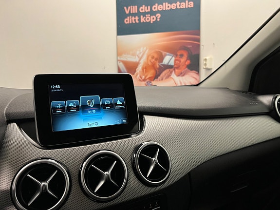 Mercedes-Benz B180 18 of 25
