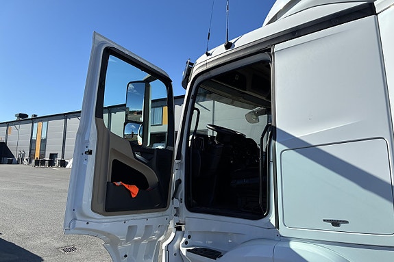 MERCEDES ACTROS 11 of 27