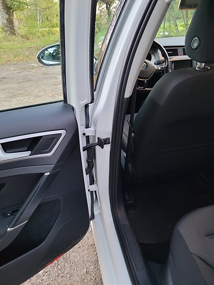 Volkswagen Golf VII 7 of 25