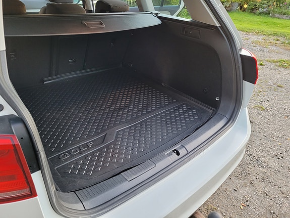 Volkswagen Golf VII 18 of 25