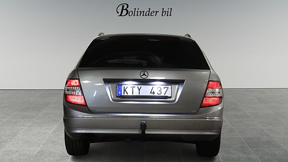 Mercedes-Benz C180 5 of 25