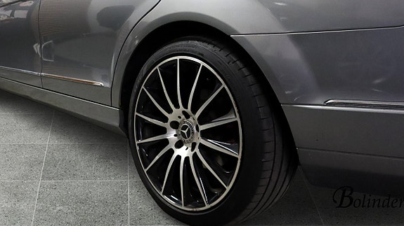 Mercedes-Benz C180 25 of 25