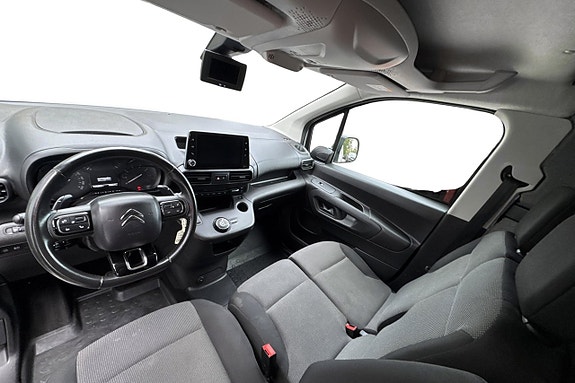 Renault Berlingo 11 of 11