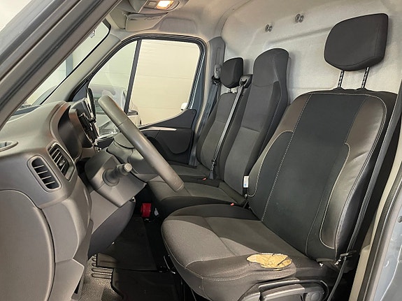 Renault Master 9 of 15