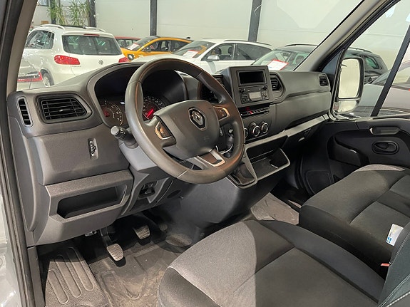 Renault Master 10 of 15