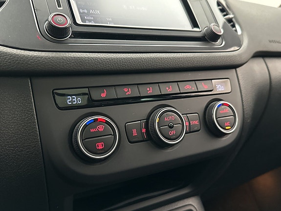 Volkswagen Tiguan 24 of 30