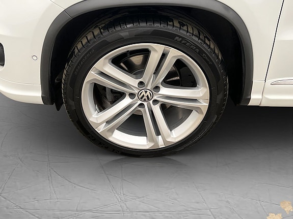 Volkswagen Tiguan 28 of 30