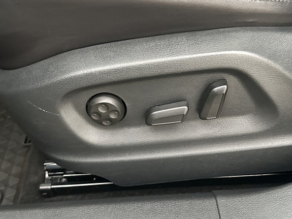 Volkswagen Tiguan 27 of 30