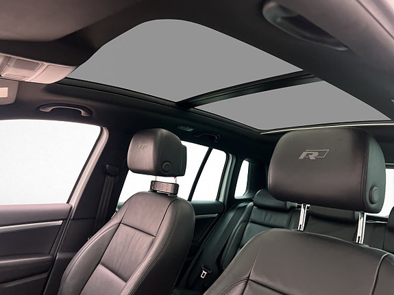 Volkswagen Tiguan 18 of 30