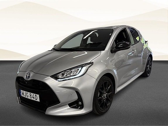 Toyota Yaris 19 of 21