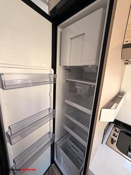 Adria COMPACT DL 16 of 23