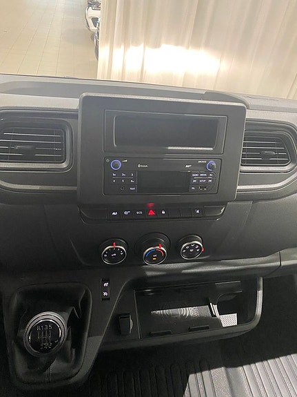 Renault Master 9 of 10