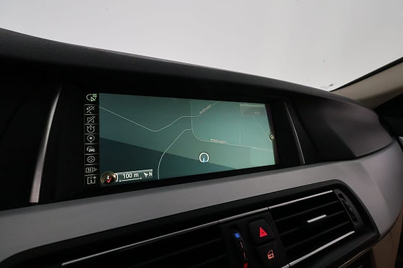 BMW 520d 24 of 27
