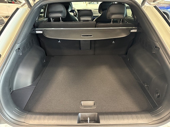 Kia EV6 14 of 18