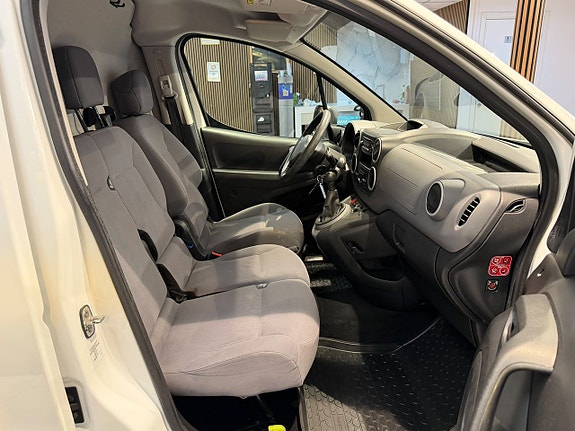Peugeot Partner 16 of 22