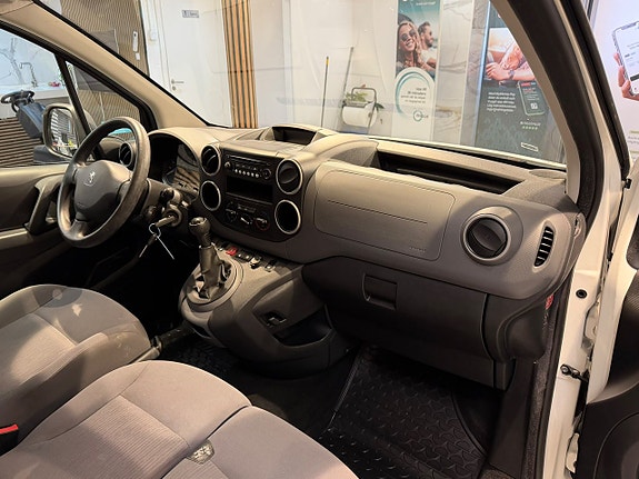 Peugeot Partner 13 of 22