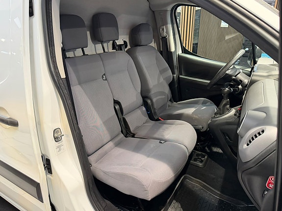 Peugeot Partner 17 of 22