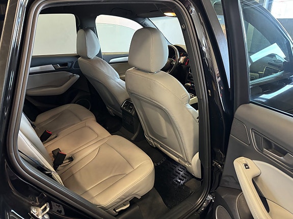 Audi Q5 12 of 28