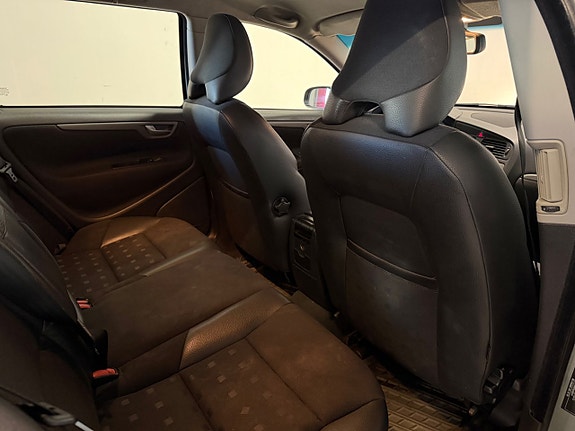 Volvo V70 14 of 17