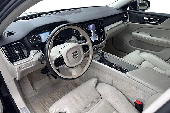 Volvo S60 14 of 30